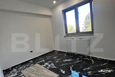 Apartament cu 3 camere, decomandat, etaj 2, zona 9 Mai - 6