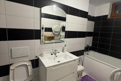 Apartament cu 2 camere semidecomandat în Horea