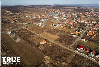 Teren de 1000 mp, în Central - 12