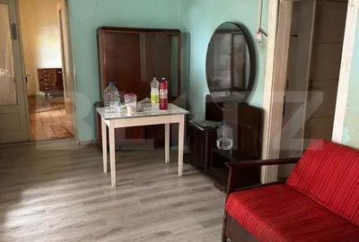 Casă cu 2 camere cu Teren 300 Mp în Central - 1