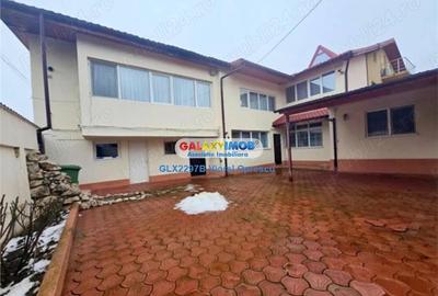 Casă cu 7 camere cu Teren 222 Mp în Fundeni - 4