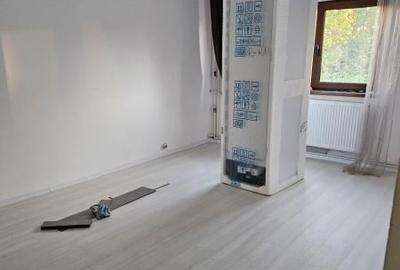 Apartament 2 camere decomandate zona Far Constanta - 2