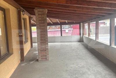 Spațiu comercial, de 200 mp, în Central - 7
