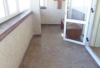 Casă cu 7 camere cu Teren 318 Mp în Aurel Vlaicu - 13