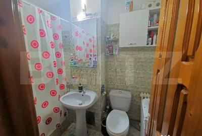 Apartament cu 3 camere decomandat, mobilat în Micro 4 - 2