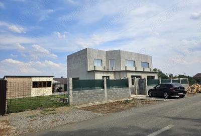 Casa de vanzare Curtici