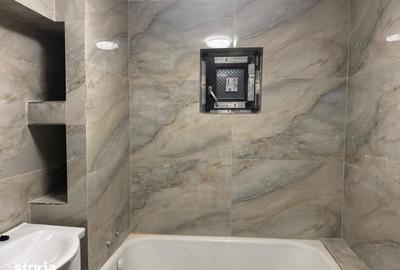 Apartament cu 4 camere decomandat în Prundu