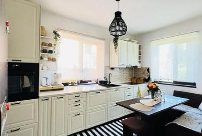 Casă cu 5 camere cu Teren 395 Mp în Central - 18
