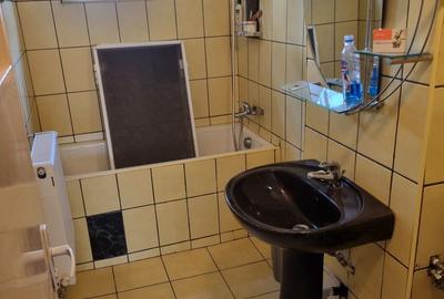 Inchiriere apartament 3 camere decomandat,72 mp,Deva-zona Inchiriere apartament 3 camere decomandat,72 mp,Deva-zona - 10