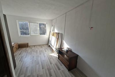 Garsonieră decomandată în Central - 6