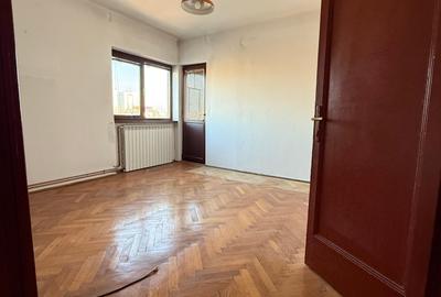 Apartament cu 3 camere semidecomandat în Calea Victoriei - 9