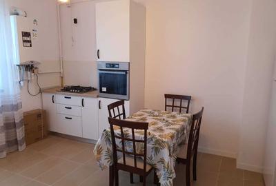Apartament cu 3 camere semidecomandat, mobilat în Frații Golești - 2