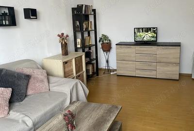 Proprietar, inchiriez apartament 3 camere