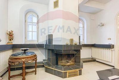 Spatiu deosebit | Destinatie mixta | Locuri parcare | 13 ... - 11