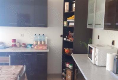 Casă cu 4 camere cu Teren 1478 Mp în Pucioasa - 6