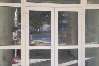 Spațiu comercial, de 40 mp, în Centrul Civic - 2