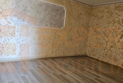 Casă individuală cu 3 camere cu Canalizare în Brătianu - 7