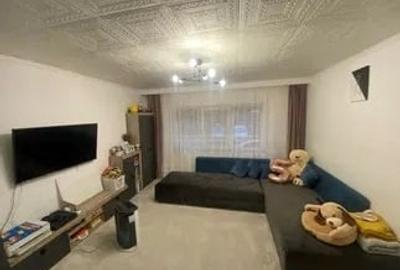 Apartament cu 2 camere decomandat, mobilat în Uzina 2 - 1