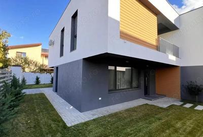 Casă cu 3 camere cu Canalizare în Central - 1