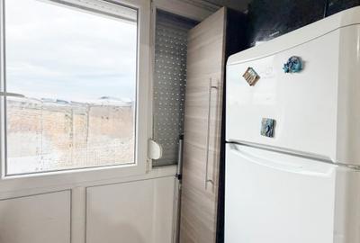 Apartament 3 camere, semidecomandat, 43mp utili, zona Piata Doina - 10