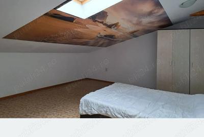 Apartament cu 2 camere semidecomandat în Tractorul - 10