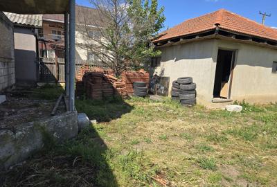 Casă cu 4 camere în Central - 5