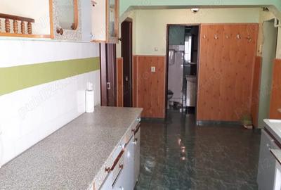 Apartament cu 2 camere decomandat în Răcădău - 1