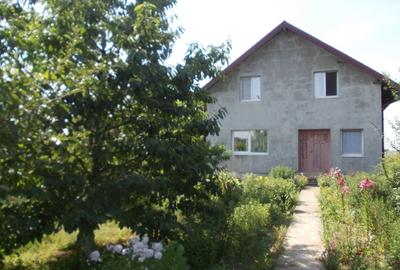 Casă individuală cu 5 camere cu Teren 1500 Mp în Dragalina (Cristinești) - 4