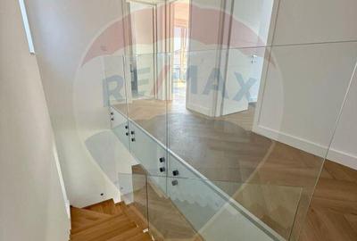 Casă cu 4 camere cu Teren 500 Mp în Cârcea - 12