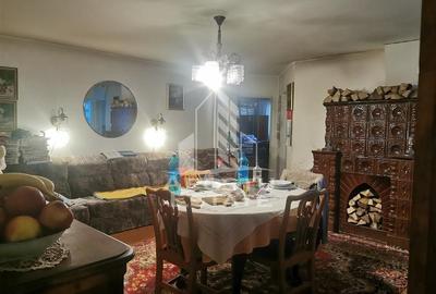 Casă individuală cu 9 camere în Fabric