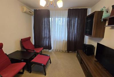 Garsonieră decomandată, mobilată în Titan - 2