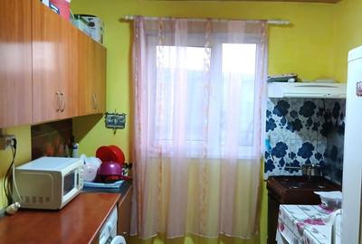 Apartament cu 3 camere decomandat în Aghireșu - 10
