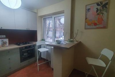 Apartament cu 2 camere semidecomandat în 1 Mai - 9