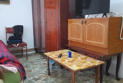 Vand apartament 2 camere, Confectii - 3