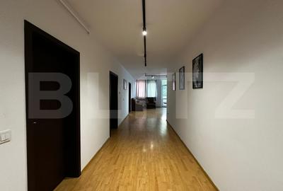 Apartament spatios de inchiriat - 3 camere, 2 bai, balcon - etaj 1, bloc nou - 3