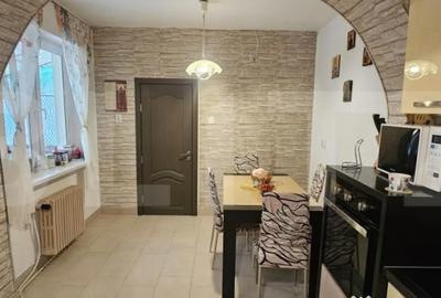 Casă cu 4 camere cu Teren 500 Mp în Micro 4 - 11