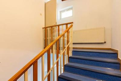 Casă cu 5 camere cu Teren 373 Mp în Bd. Gloriei - 1