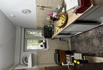 Apartament cu 2 camere decomandat în P-ța Victoriei - 4