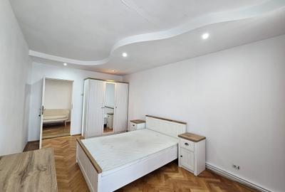 Apartament 2 camere, decomandat,mobilat si utilat, la Poalele Cetatii Apartament 2 camere, decomandat,mobilat si utilat, la Poalele Cetatii - 2