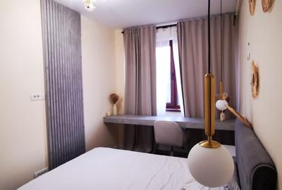 Apartament cu 3 camere semidecomandat, mobilat în Tomis II - 12