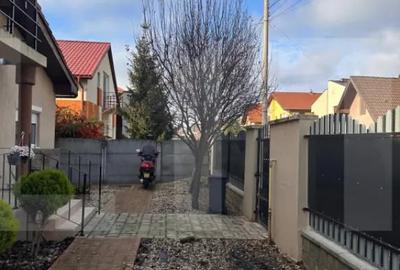 Apartament cu 4 camere decomandat în Central - 11