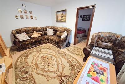 Apartament 2 camere, utilat, cu beci, zona Narcisa - 11