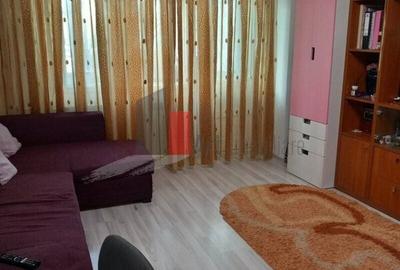 Garsonieră decomandată în Apărătorii Patriei - 17