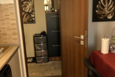 Apartament cu 2 camere decomandat în CET - 2