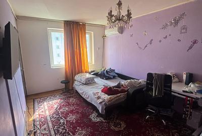 Apartament cu 2 camere decomandat în Apărătorii Patriei - 3