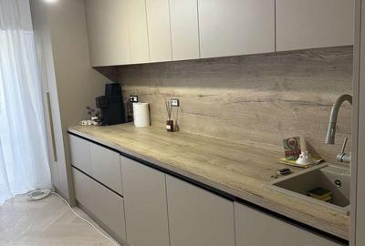 Apartament cu 3 camere decomandat în Exterior Vest - 1