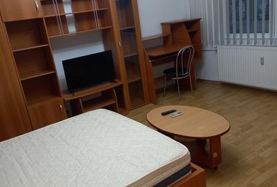 Vitan, Mall Vitan, in fata - 2