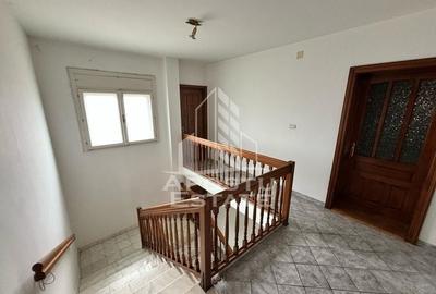 Vila unica, 520 utili, in inima judetului Caras-Severin - 16