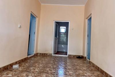 Casă cu 6 camere cu Teren 4614 Mp în Lăstuni - 7