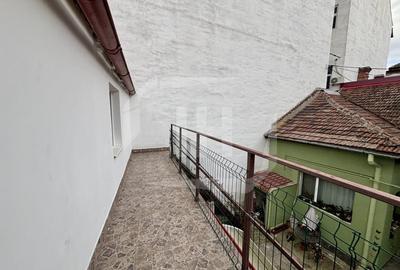 Apartament cu 3 camere decomandat, mobilat în Central - 14